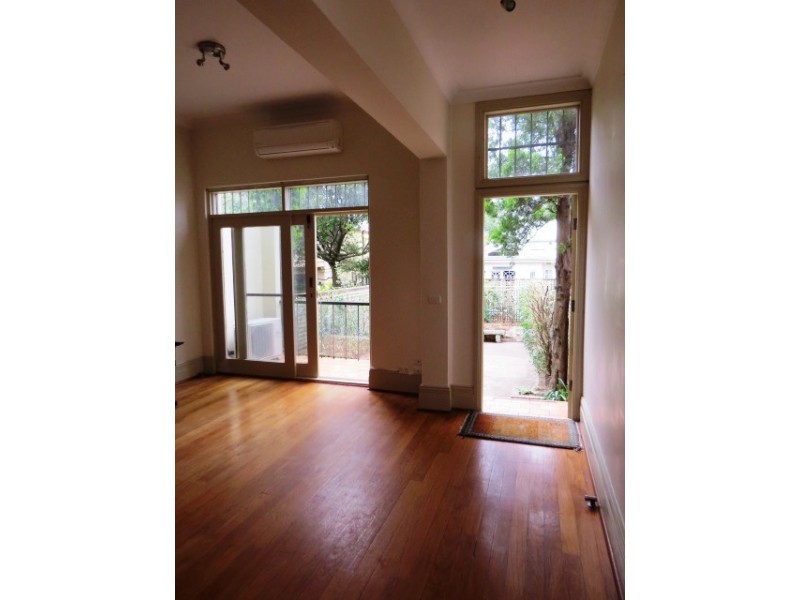 57 Mill Hill Road, Bondi Junction NSW 2022