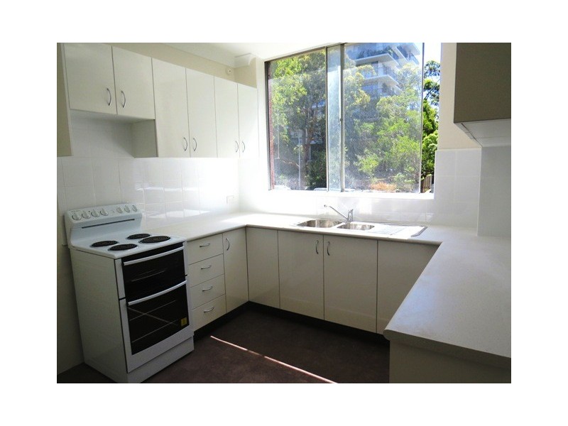 1/52 Penkivil Street, Bondi NSW 2026