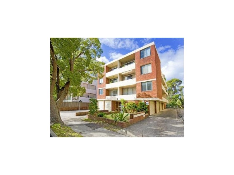 1/52 Penkivil Street, Bondi NSW 2026