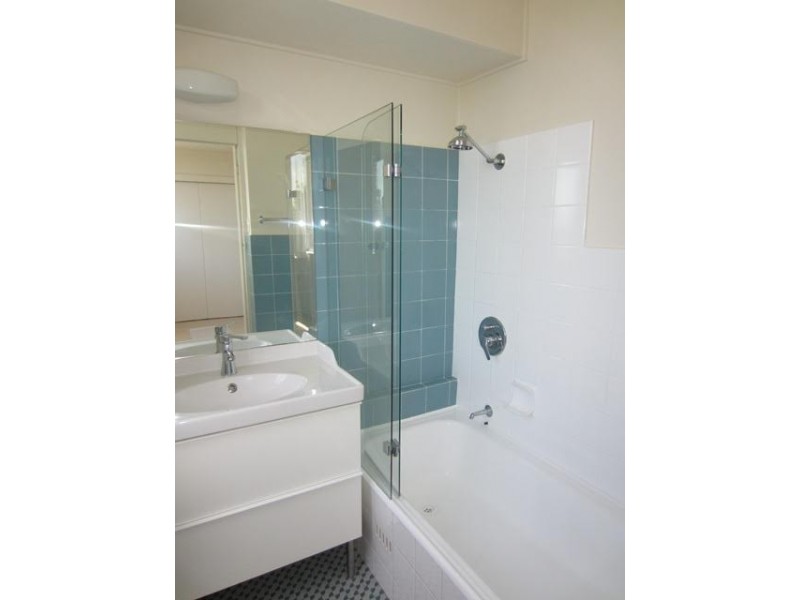 27/8 Fullerton Street, Woollahra NSW 2025