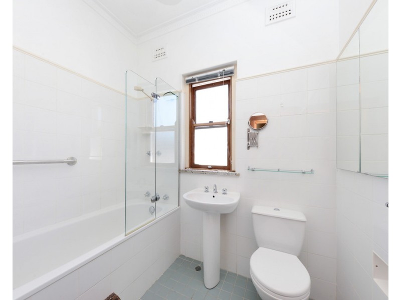 9/100 Bronte Road, Bondi Junction NSW 2022