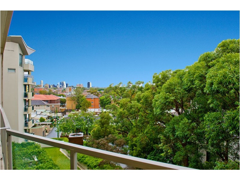 423/14-18 Darling St, Kensington NSW 2033