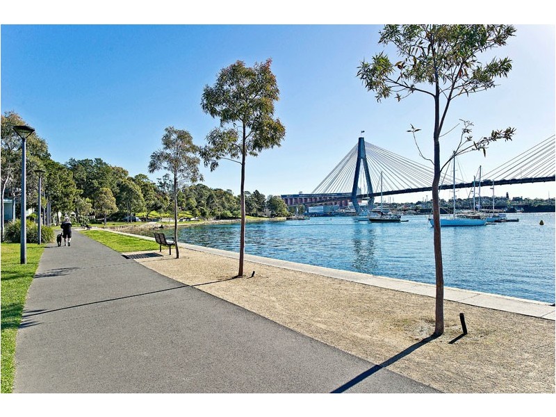 37 Foss St, Forest Lodge NSW 2037