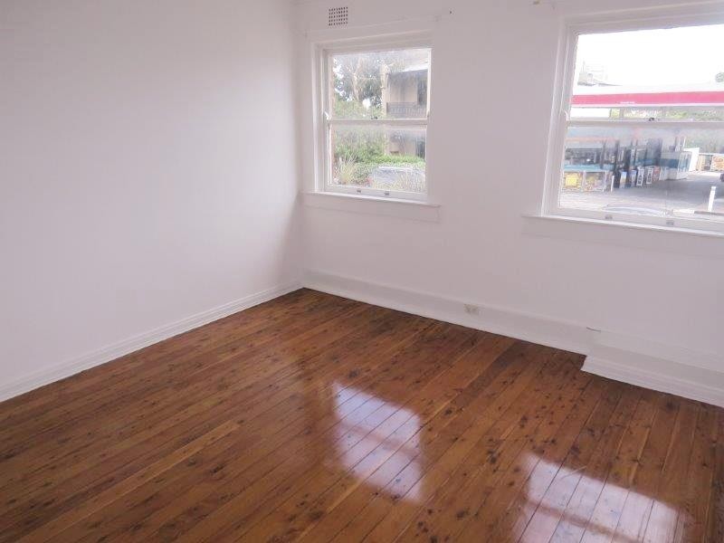 2/121 Old South Head Road, Bondi Junction NSW 2022