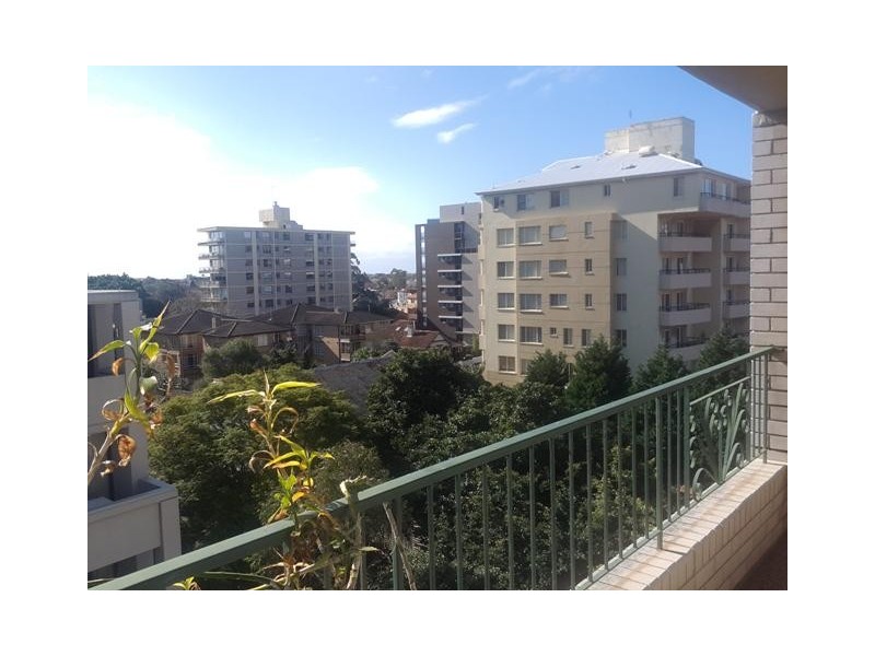 24/10 Llandaff St, Bondi Junction NSW 2022