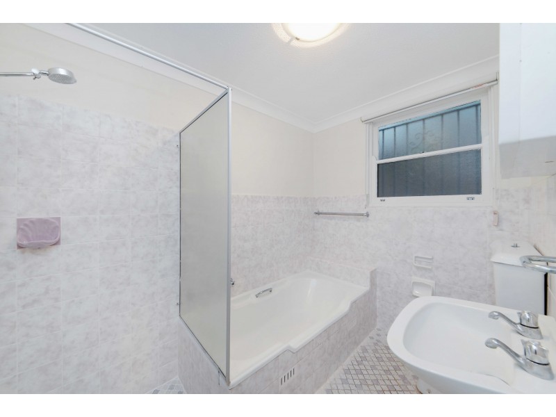 1/4 Second Avenue, Maroubra NSW 2035