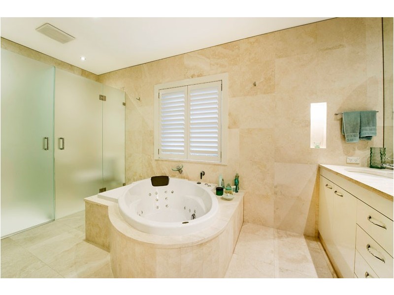 1 Brook Street, Coogee NSW 2034