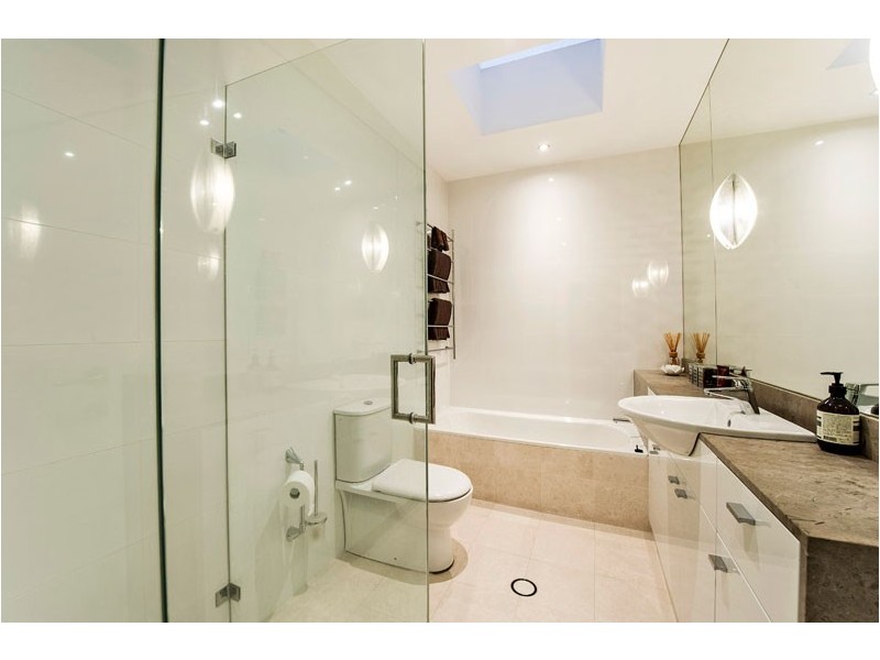 1 Brook Street, Coogee NSW 2034