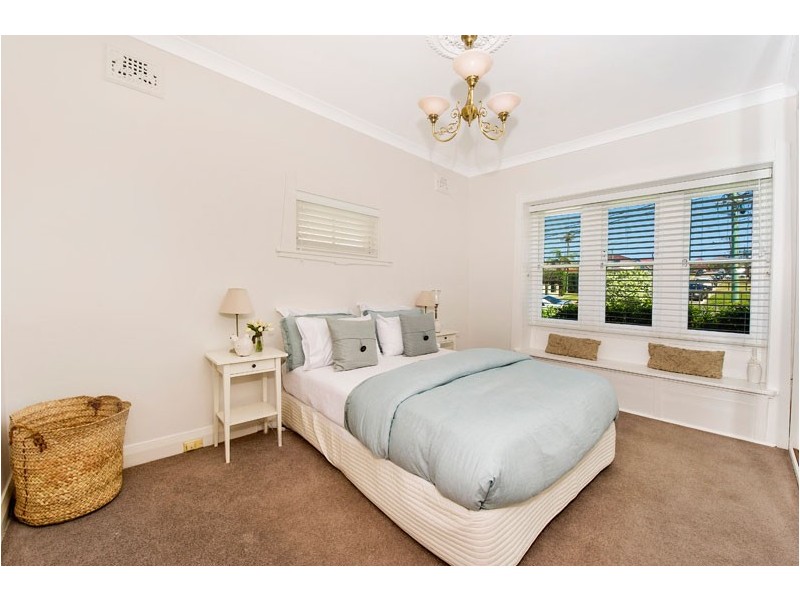 12 Pearce Street, South Coogee NSW 2034