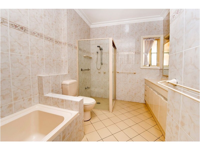 4 Council St, Bondi Junction NSW 2022