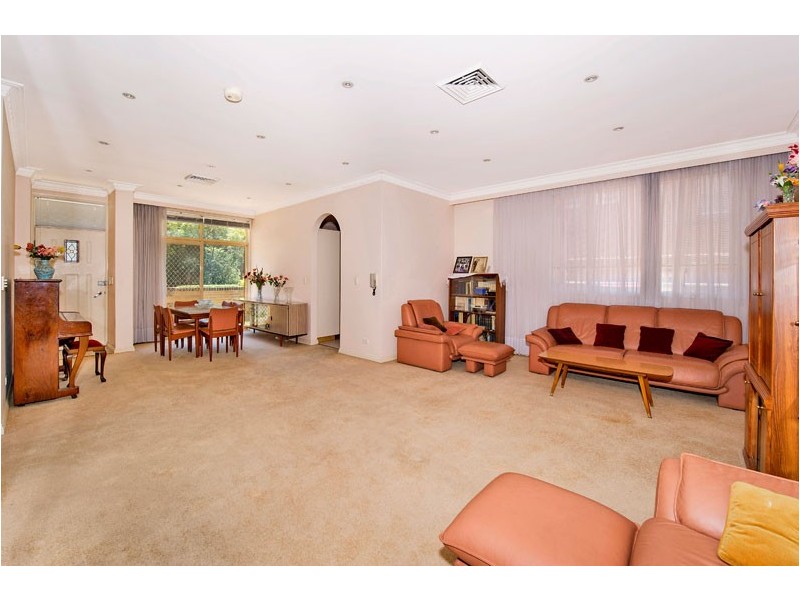 4 Council St, Bondi Junction NSW 2022