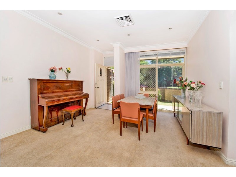 4 Council St, Bondi Junction NSW 2022