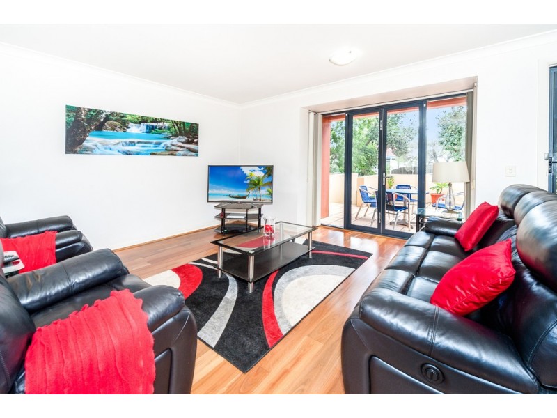 10/15 Begonia Street, Pagewood NSW 2035