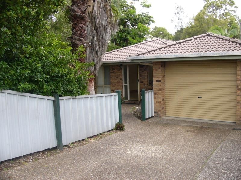 55 Highfield Drive, Merrimac QLD 4226