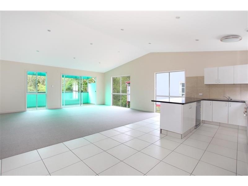 115 North Road, Lower Beechmont QLD 4211