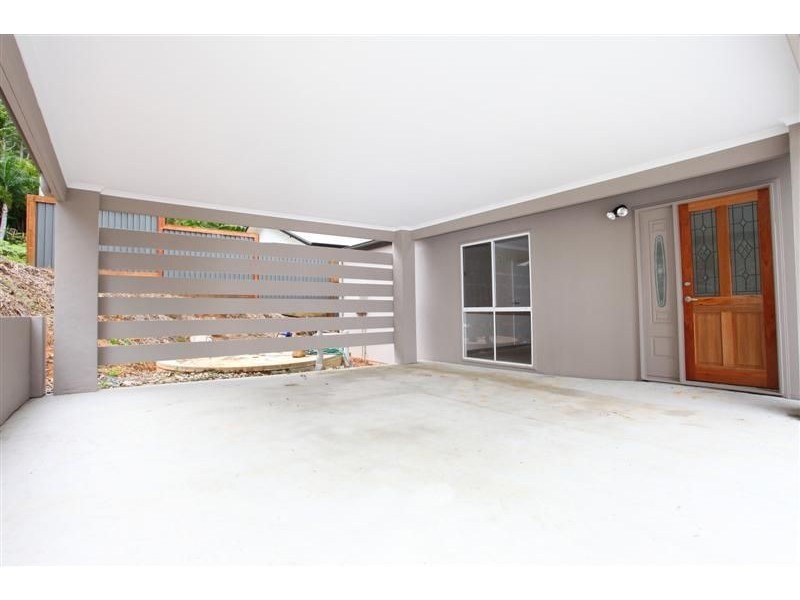 115 North Road, Lower Beechmont QLD 4211