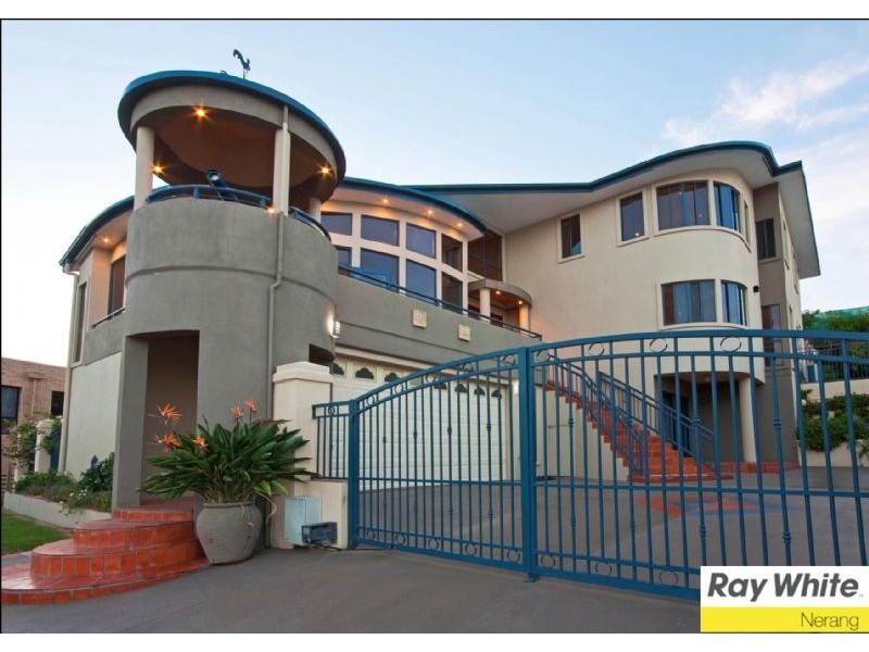 30 Ballah Crescent, Highland Park QLD 4211