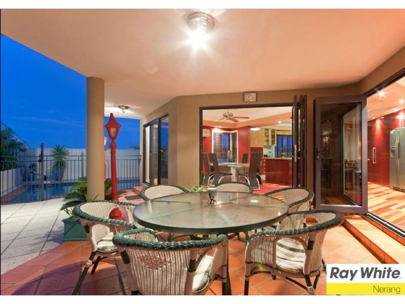 30 Ballah Crescent, Highland Park QLD 4211