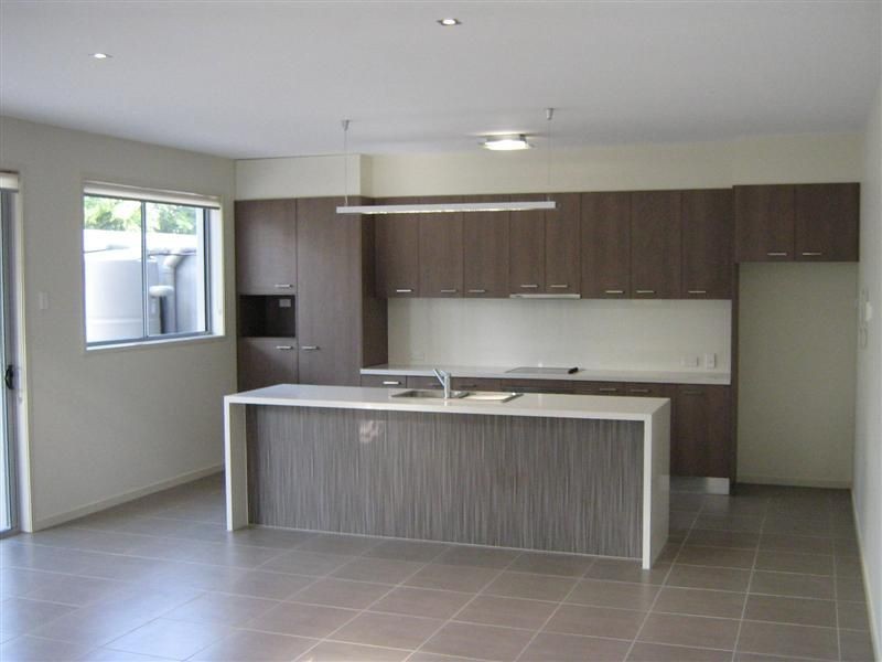 Unit 8 59 – 61 Benowa Road, Southport QLD 4215