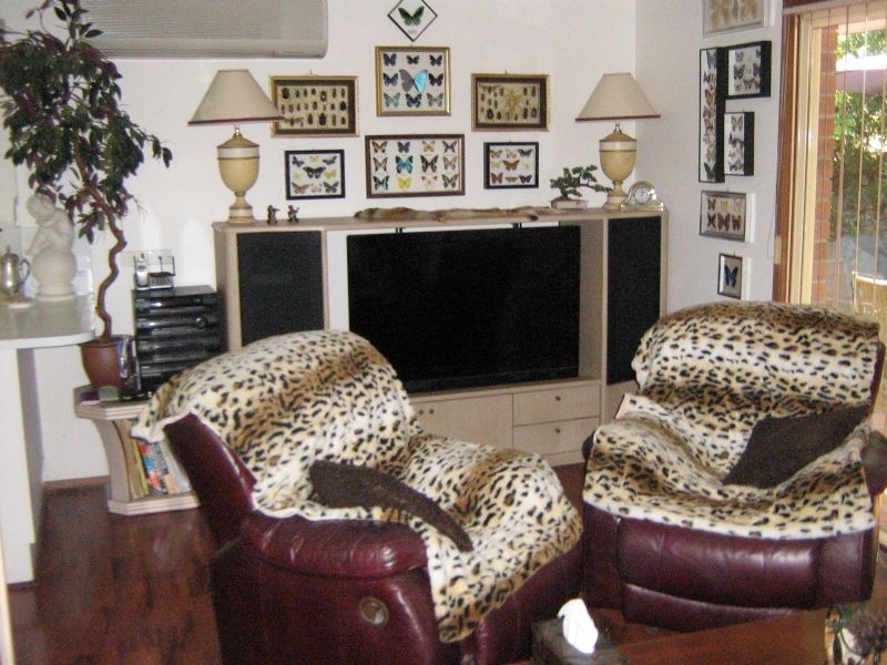 17 Sue Court, Highland Park QLD 4211