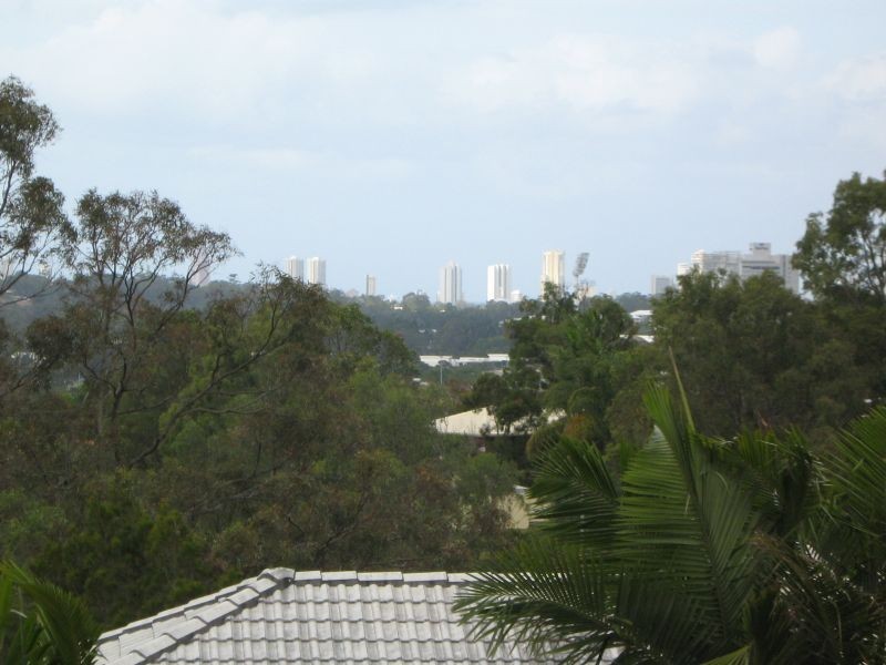 16 Therese Mary Avenue, Carrara QLD 4211