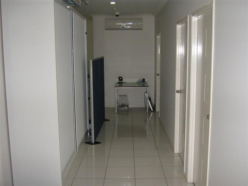 66 Nerang Broadbeach Road, Nerang QLD 4211