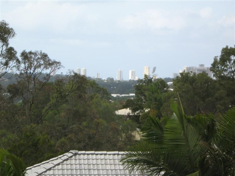 90 Kincaid Drive, Highland Park QLD 4211