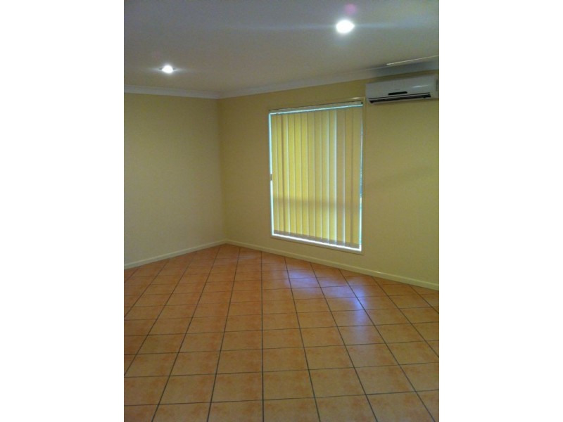 1 Inwood Circuit, Merrimac QLD 4226
