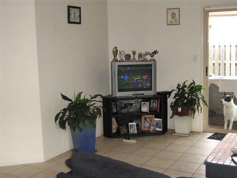 8 Fairbank, Merrimac QLD 4226