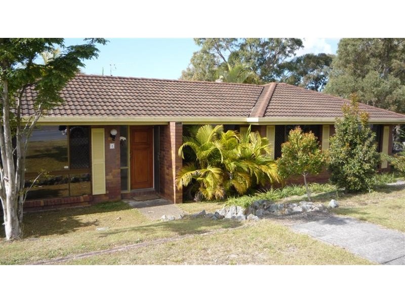 1 Armidale Crescent, Helensvale QLD 4212