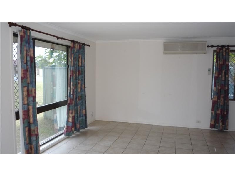 1 Armidale Crescent, Helensvale QLD 4212