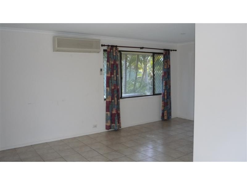 1 Armidale Crescent, Helensvale QLD 4212