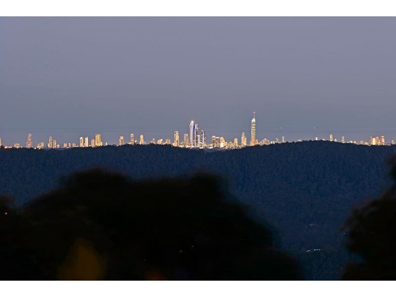 25 Leona Court, Tamborine Mountain QLD 4272