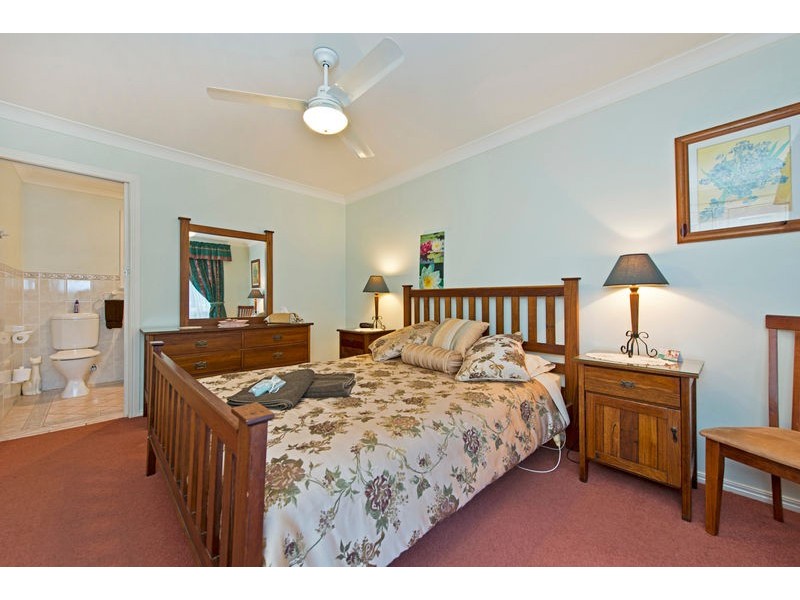 25 Leona Court, Tamborine Mountain QLD 4272