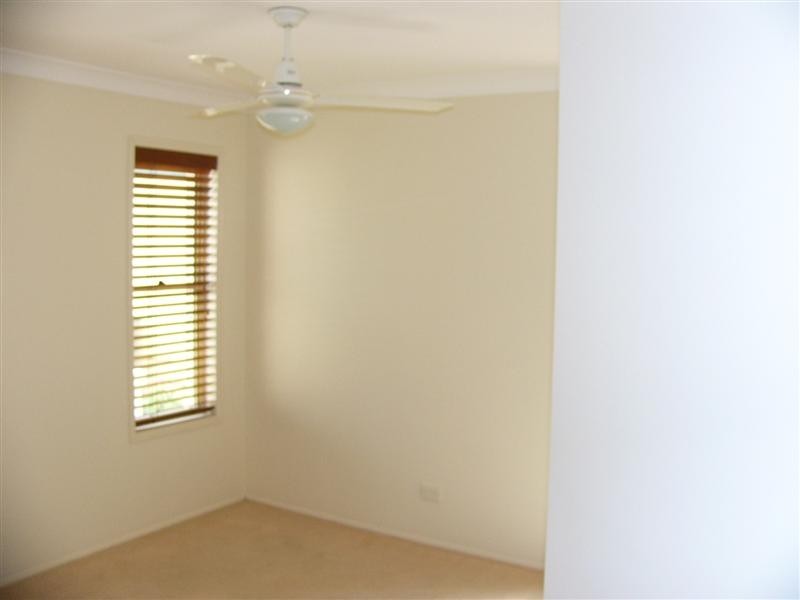 25 Dunedin Close, Merrimac QLD 4226