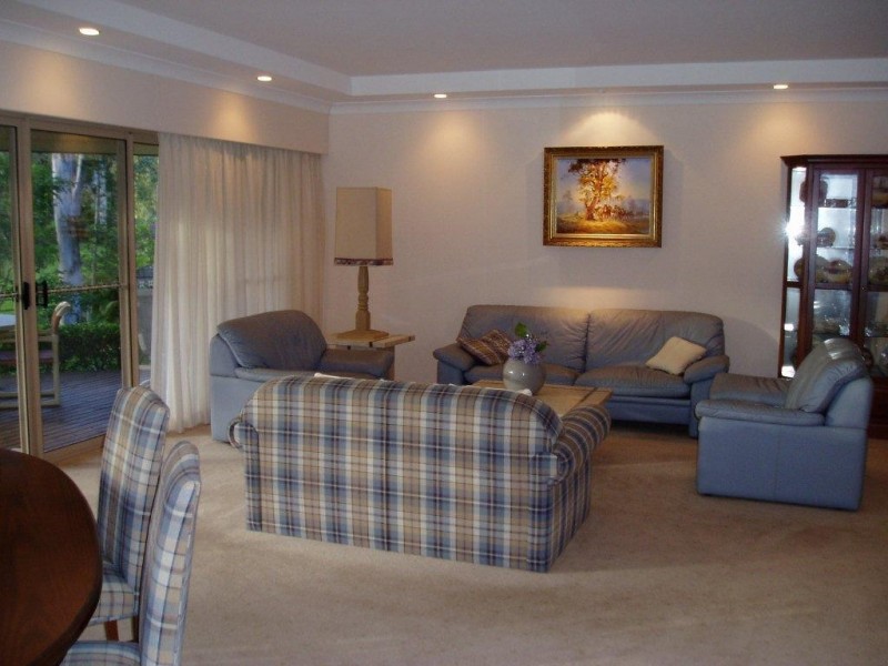 Lorikeet Lane 12 Oak Street, Nerang QLD 4211