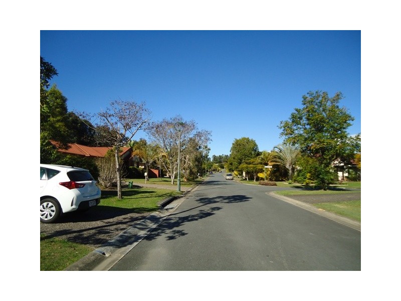 39 Madeline Street, Mudgeeraba QLD 4213