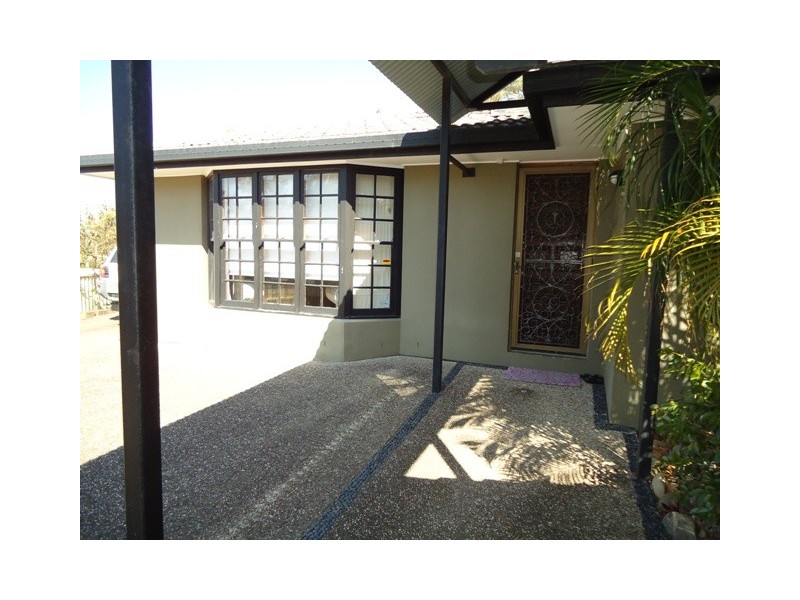 10 Bathurst Court, Helensvale QLD 4212