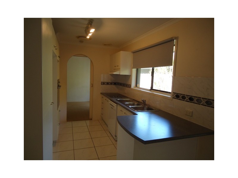 10 Bathurst Court, Helensvale QLD 4212