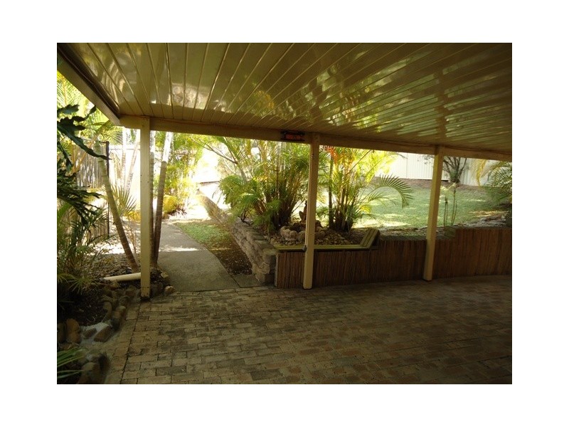 10 Bathurst Court, Helensvale QLD 4212