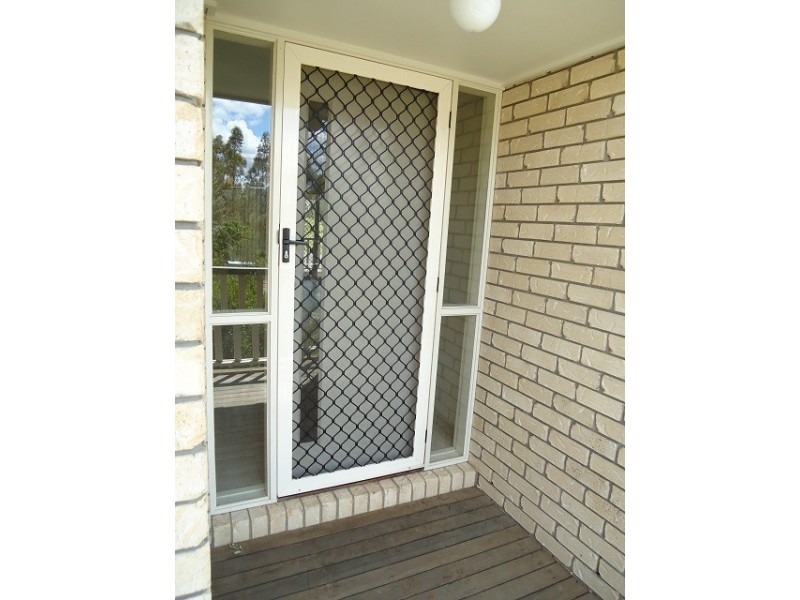 1 Tralee Court, Carrara QLD 4211