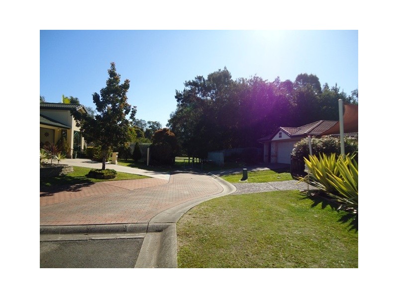 39 Madeline Street, Mudgeeraba QLD 4213