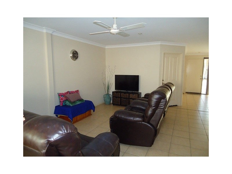 11/23 Nikau Crescent, Nerang QLD 4211