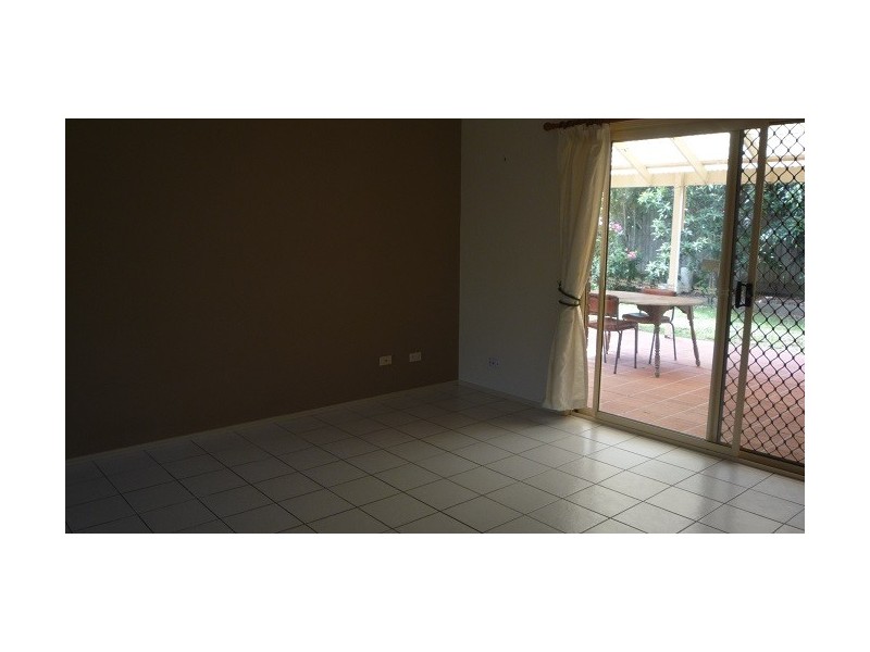 52 COOTHARABA STREET, Helensvale QLD 4212