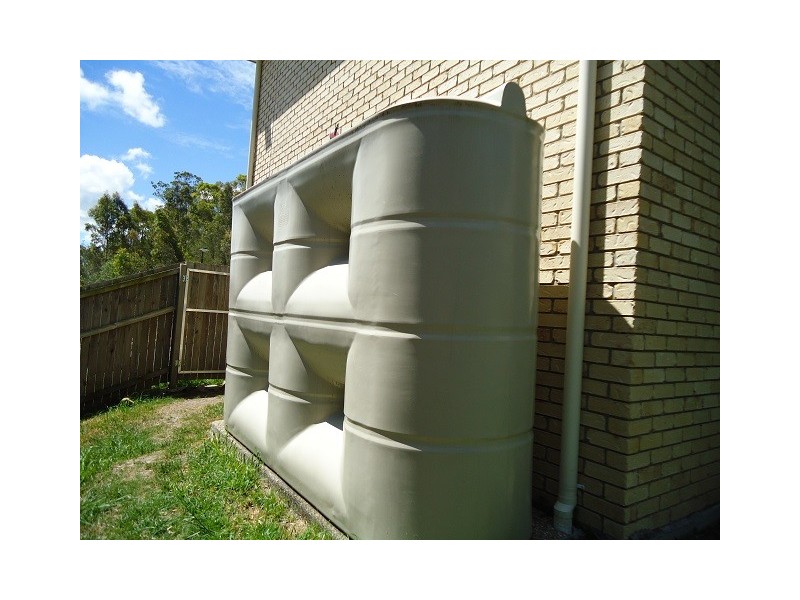 1 Tralee Court, Carrara QLD 4211