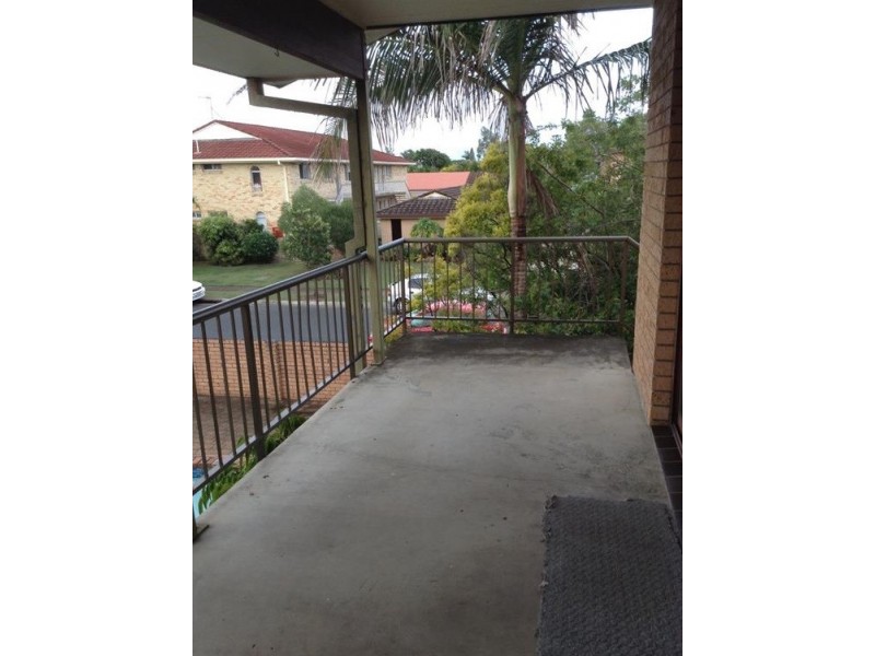 4/9 Christina Court, Mermaid Waters QLD 4218