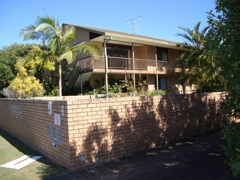 4/9 Christina Court, Mermaid Waters QLD 4218