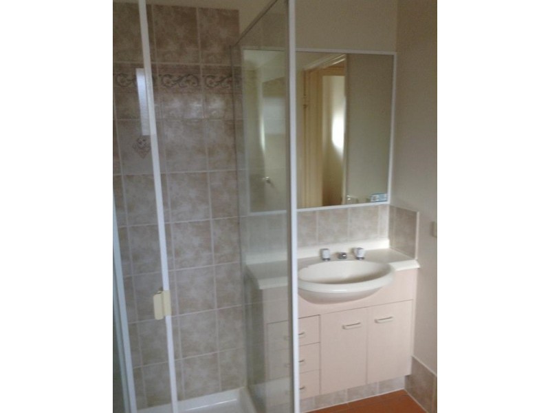 16 Kingarry Circuit, Merrimac QLD 4226