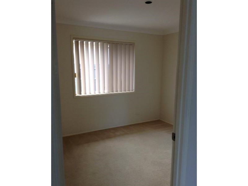 16 Kingarry Circuit, Merrimac QLD 4226