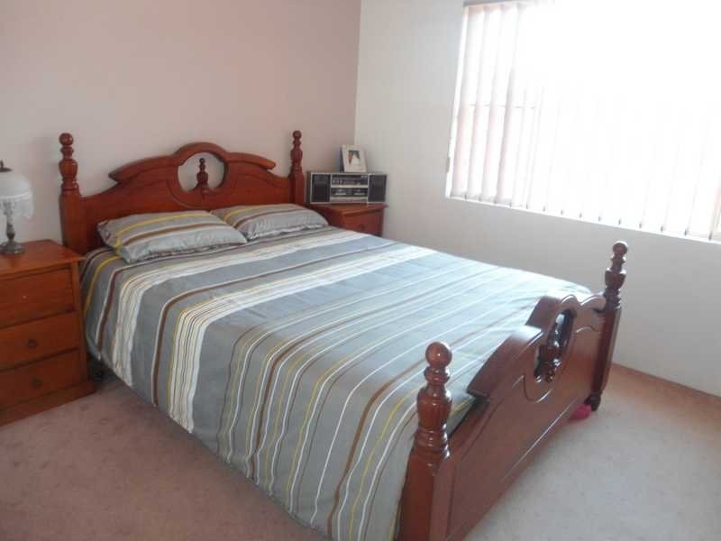 60 Greenacre Rd, Greenacre NSW 2190